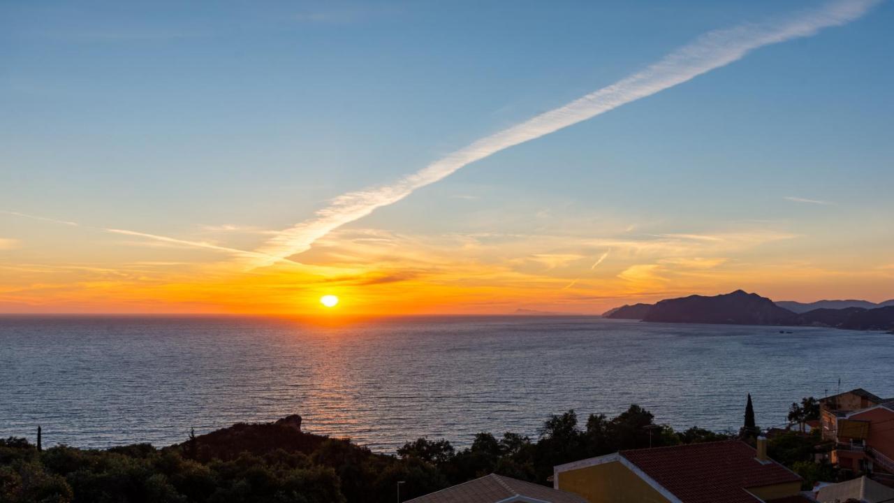Dielino Amazing Sunset View Pentátion エクステリア 写真